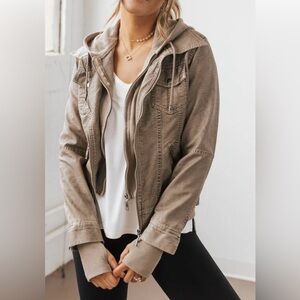 Magnolia Boutique Hooded Sweatshirt Vegan Leather Grey Jacket